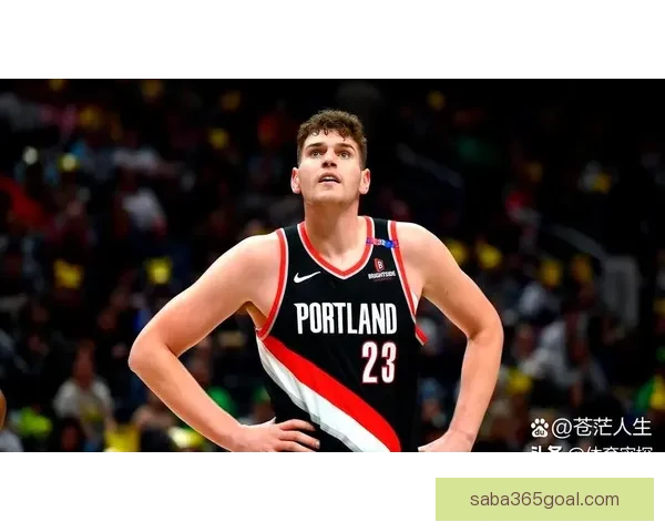 克林根超小洛创历史成就 成为开拓者单赛季进攻篮板王